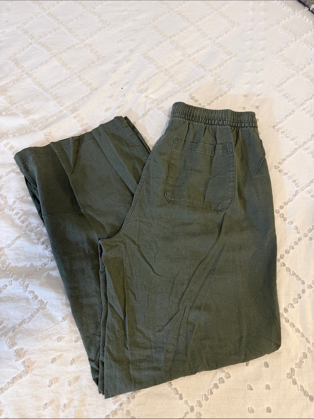Old Navy Women’s Olive Green Elastic-Waist linen like pants worn once Med Tall